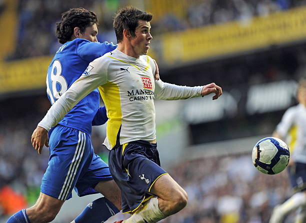 成为他们感 成为他们感