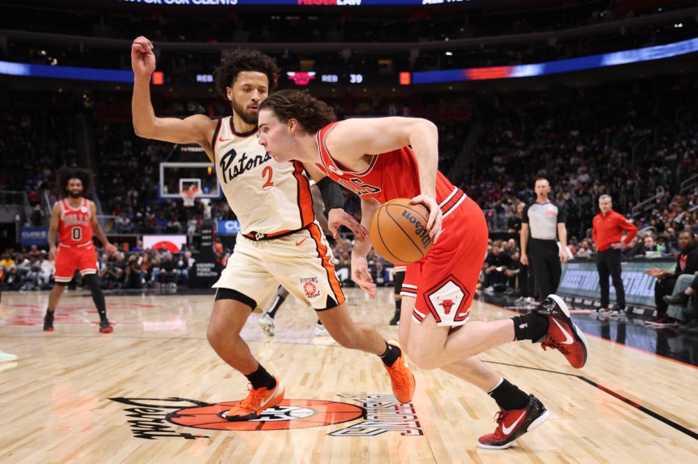 以当前国际 以当前国际